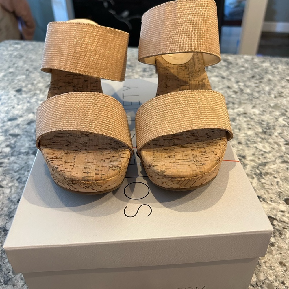 EUC. Sole Society - Emilia wedge, size 9 (EU 39)